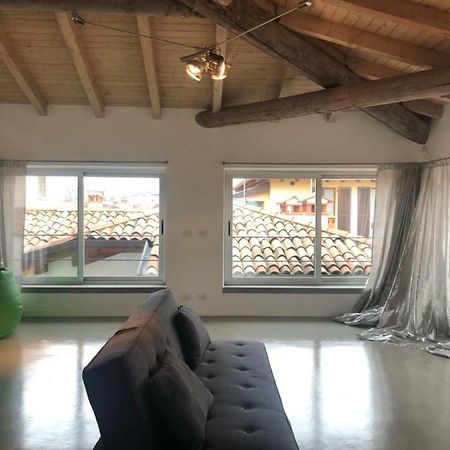 Bloft Charme&Relax Apartment แบร์กาโม ภายนอก รูปภาพ